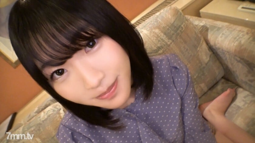 SIRO-4092 【第一枪】【简单的感觉100】【紧张的桃木里】19岁，气质闷闷不乐。如果你教年轻的专业学生成人的乐趣..网上AV应用→AV体验拍摄1183