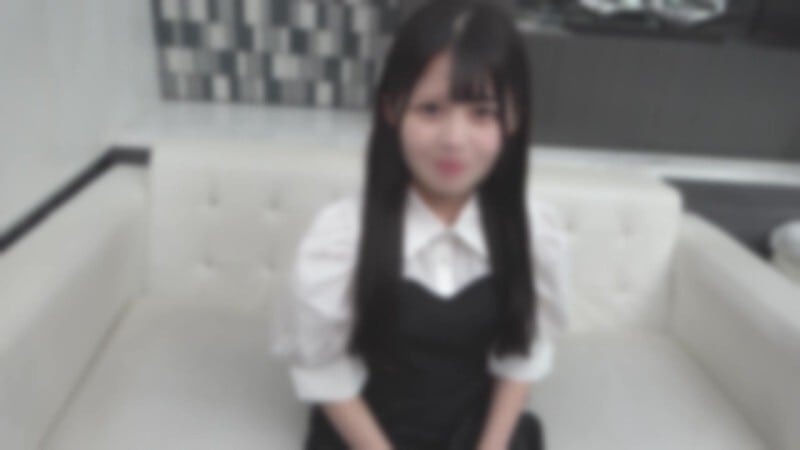 FC2-PPV-4780846 她拥有如同坂道偶像般纤细的身材。她已经很久没有被男人触碰过敏感的身体了，此刻她体内充满了精液。坚硬的大屌和滚烫的精液带来的快感让她脸红了。