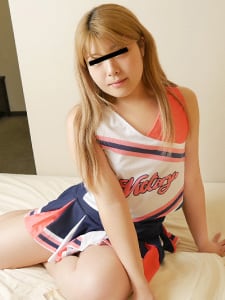 穿着啦啦队服装的健康送货女孩会全力支持你的鸡巴 早坂早坂